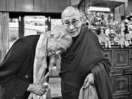 Gyalo-Thondup-Dalai-Lama3-674x437